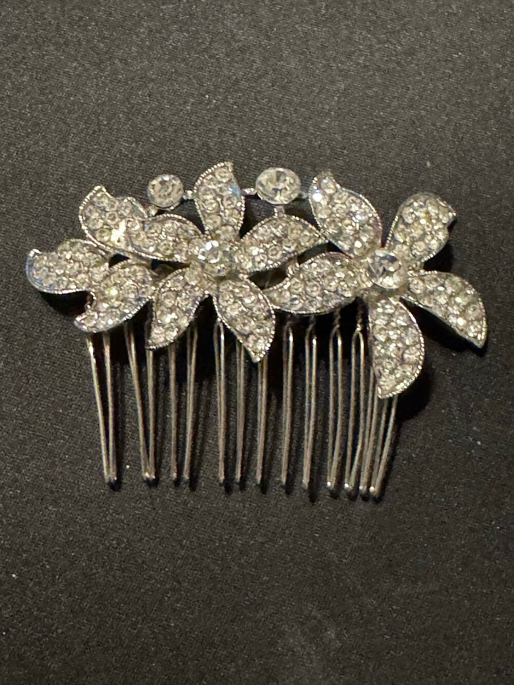 Vintage Rhinestone Floral Silver Tone Metal Base Hair Comb